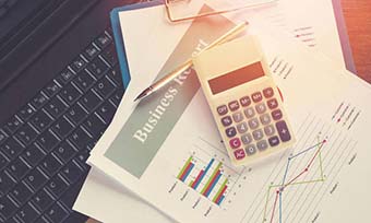 財務報告翻譯為什麽要選專業翻譯公司